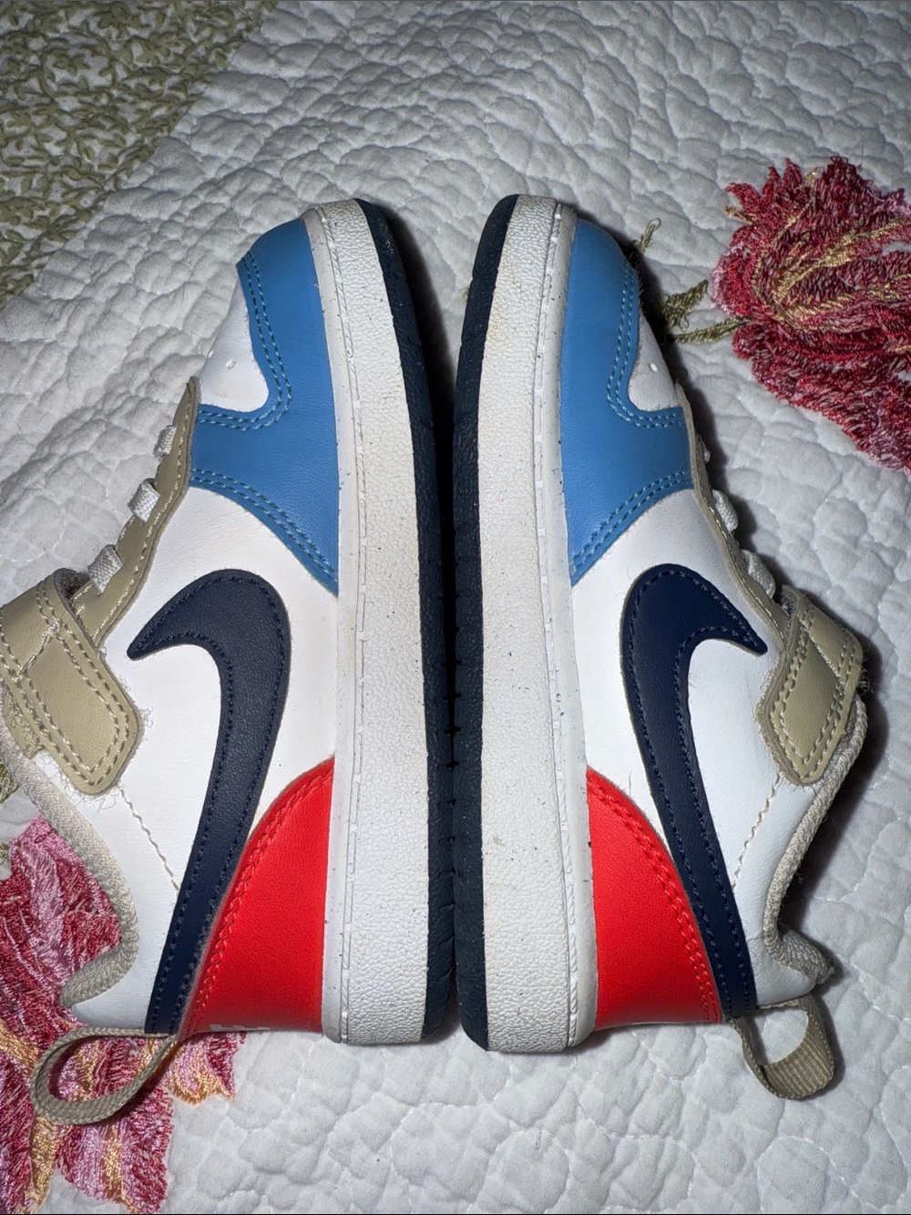 Nike Kids Court Borough Low Shoes - Picture 6 of 11